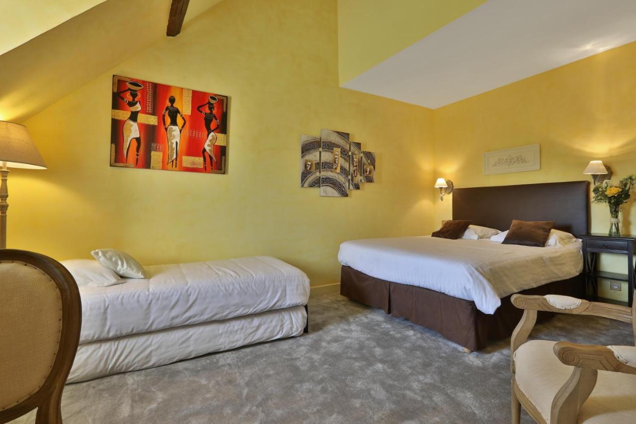 Domaine De Puy Robert Lascaux - A 800M Grotte De Lascaux - Hotel Avec Piscine - Chambres Et Gites-Appartements - Sarlat - Dordogne مونتيناك المظهر الخارجي الصورة