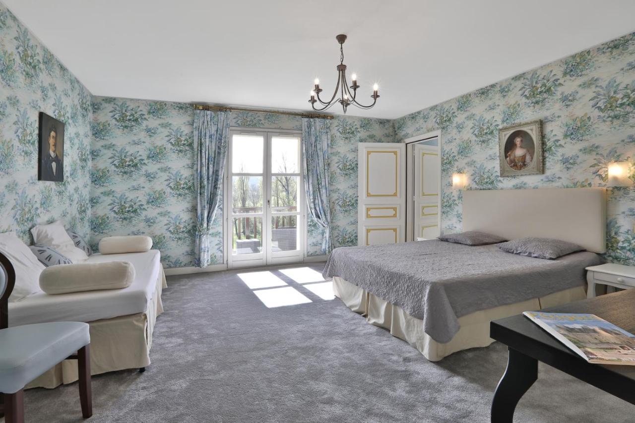 Domaine De Puy Robert Lascaux - A 800M Grotte De Lascaux - Hotel Avec Piscine - Chambres Et Gites-Appartements - Sarlat - Dordogne مونتيناك المظهر الخارجي الصورة