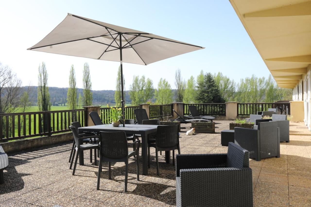 Domaine De Puy Robert Lascaux - A 800M Grotte De Lascaux - Hotel Avec Piscine - Chambres Et Gites-Appartements - Sarlat - Dordogne مونتيناك المظهر الخارجي الصورة