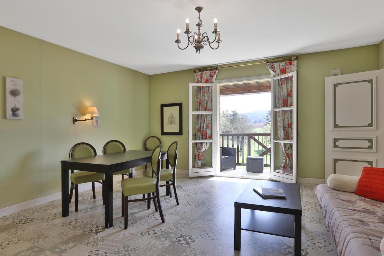 Domaine De Puy Robert Lascaux - A 800M Grotte De Lascaux - Hotel Avec Piscine - Chambres Et Gites-Appartements - Sarlat - Dordogne مونتيناك المظهر الخارجي الصورة